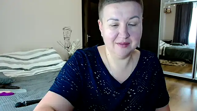 Annet1912 online show from September 10, 2025, 7:40 am