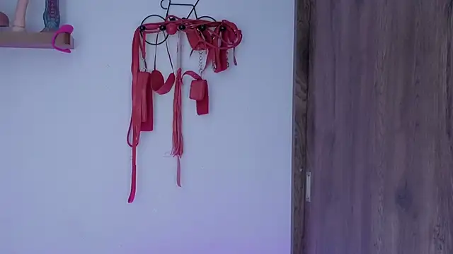 avans 15 online show from November 22, 2025, 3:33 pm