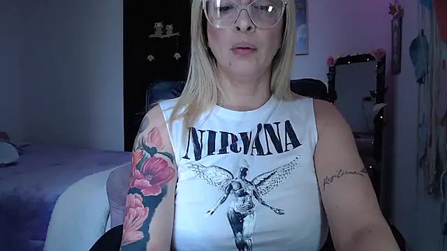 Snapshot of yulieth_anamar chatting on March 9, 2025, 6:00 pm yulieth anamar online show from March 9, 2025, 6:00 pm