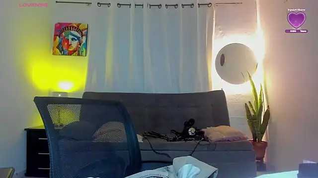 Sophie sweett19 online show from February 27, 2026, 3:40 am