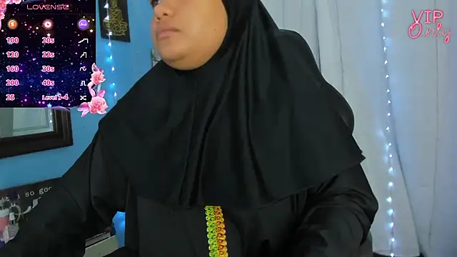 Snapshot of Falak-Yasin chatting on May 28, 2026, 12:22 pm Falak-Yasin online show from May 28, 2026, 12:22 pm