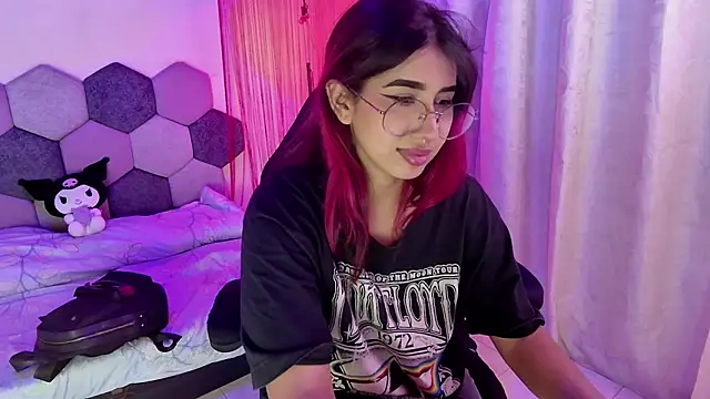 Snapshot of Horny_tgn chatting on March 19, 2026, 5:57 pm Horny tgn online show from March 19, 2026, 5:57 pm