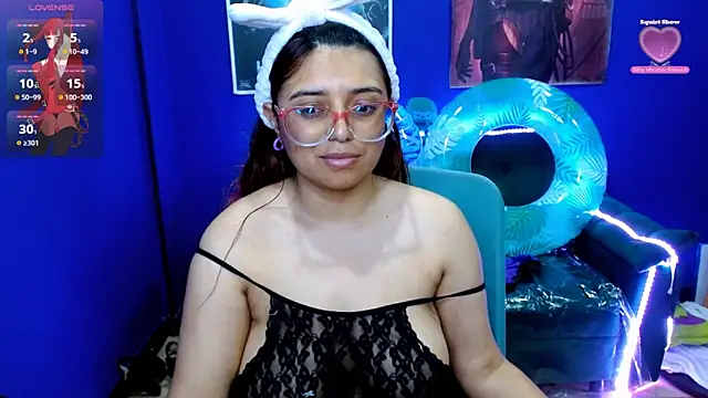 Snapshot of X_CHERRY_XX chatting on March 12, 2025, 10:28 pm X CHERRY XX online show from March 12, 2025, 10:28 pm