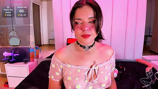 ivannabellini online show from February 16, 2026, 2:37 pm