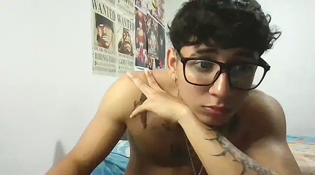 Snapshot of Dillom420 chatting on March 10, 2025, 7:00 am Dillom420 online show from March 10, 2025, 7:00 am