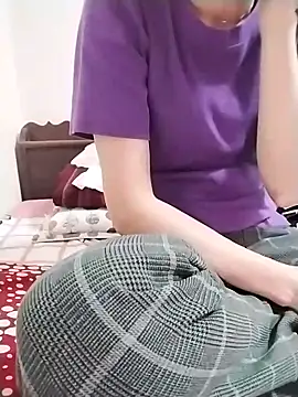 Snapshot of Anna-Cute69 chatting on December 1, 2025, 2:12 am Anna-Cute69 online show from December 1, 2025, 2:12 am