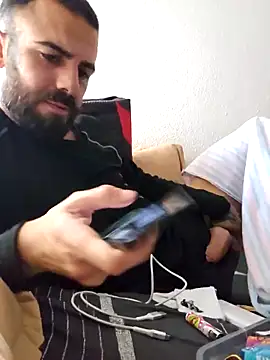 charlye inkkkk online show from November 11, 2025, 8:09 am