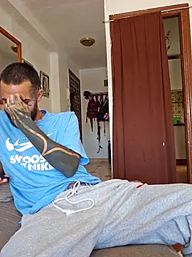 charlye inkkkk online show from November 3, 2025, 1:26 pm