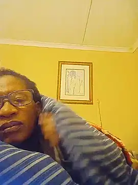 Snapshot of bustybillies chatting on June 26, 2026, 6:03 pm bustybillies online show from June 26, 2026, 6:03 pm
