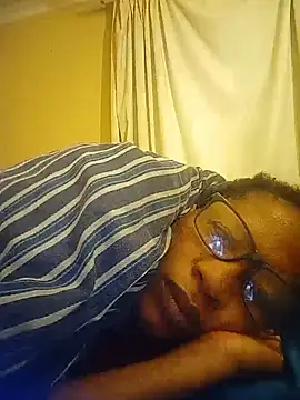 Snapshot of bustybillies chatting on July 1, 2026, 3:51 am bustybillies online show from July 1, 2026, 3:51 am