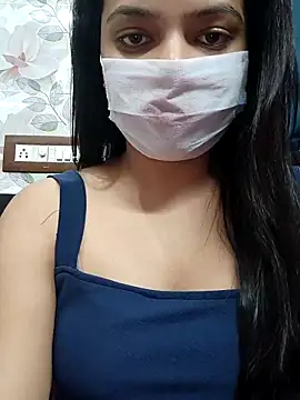 Myloveurvi online show from April 9, 2026, 10:10 am