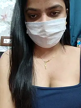 Myloveurvi online show from September 8, 2025, 2:49 pm