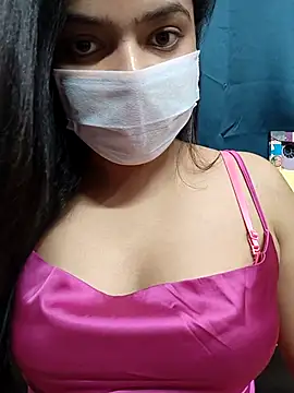 Snapshot of Myloveurvi chatting on July 20, 2026, 4:42 pm Myloveurvi online show from July 20, 2026, 4:42 pm