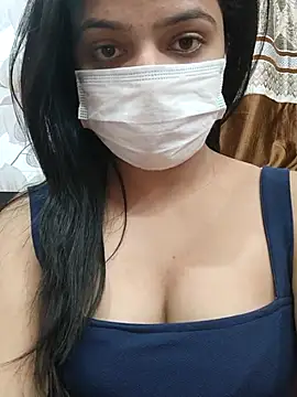 Myloveurvi online show from February 25, 2025, 6:33 pm