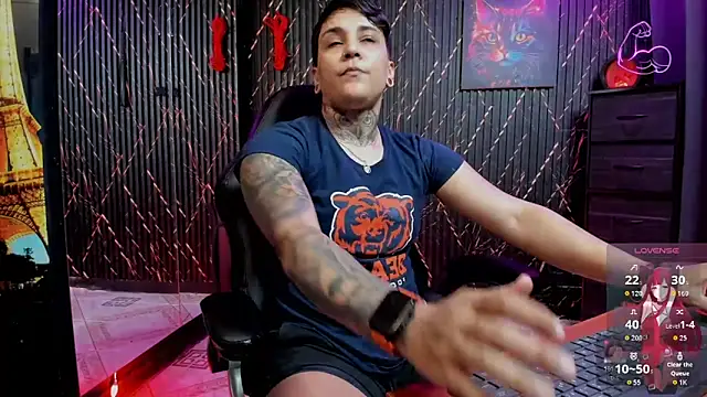 Snapshot of ZhoeStrong chatting on February 27, 2026, 10:09 pm ZhoeStrong online show from February 27, 2026, 10:09 pm