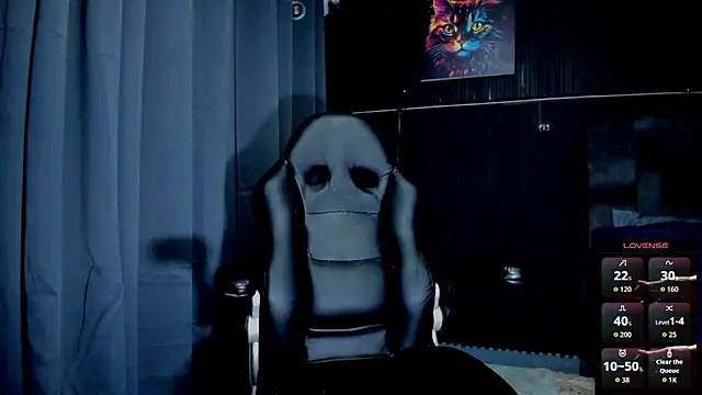 ZhoeStrong online show from November 18, 2025, 7:28 pm