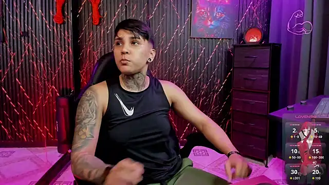 Snapshot of ZhoeStrong chatting on February 23, 2026, 9:26 pm ZhoeStrong online show from February 23, 2026, 9:26 pm