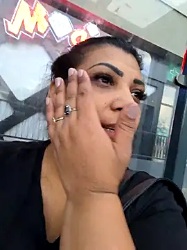 Snapshot of AmyCubes chatting on September 19, 2025, 3:49 pm AmyCubes online show from September 19, 2025, 3:49 pm