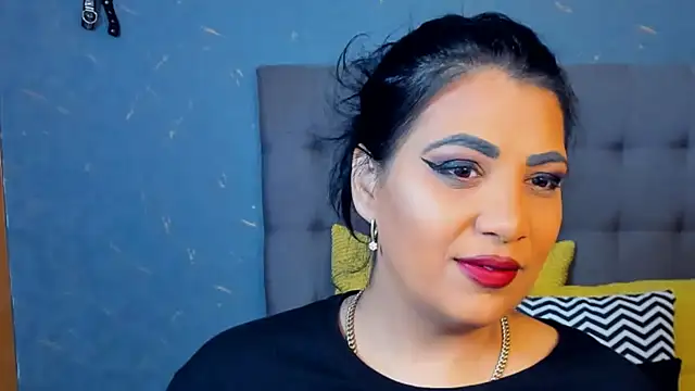 Snapshot of AmyCubes chatting on November 23, 2025, 4:44 am AmyCubes online show from November 23, 2025, 4:44 am