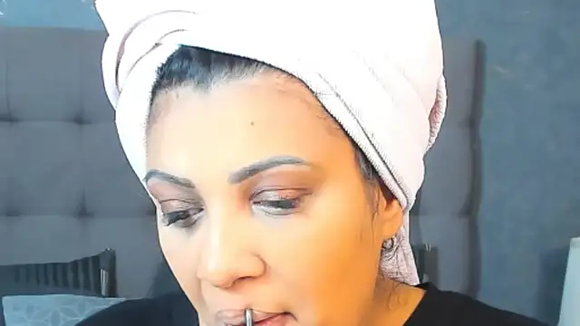 Snapshot of AmyCubes chatting on September 27, 2025, 4:51 am AmyCubes online show from September 27, 2025, 4:51 am