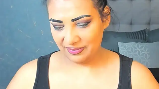 Snapshot of AmyCubes chatting on September 25, 2025, 6:19 am AmyCubes online show from September 25, 2025, 6:19 am