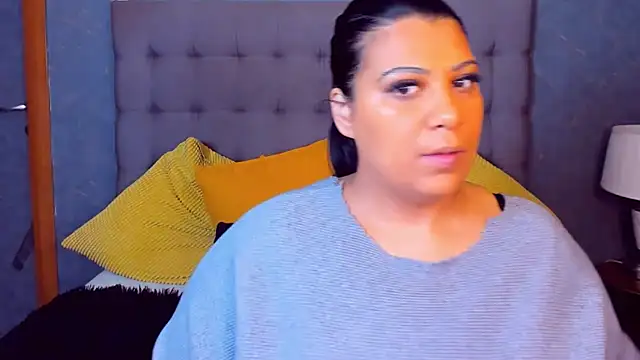 Snapshot of AmyCubes chatting on April 4, 2026, 4:08 am AmyCubes online show from April 4, 2026, 4:08 am