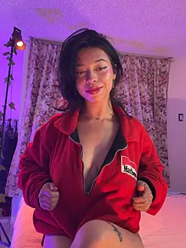 Snapshot of Kitty_arts chatting on May 30, 2026, 4:34 pm Kitty arts online show from May 30, 2026, 4:34 pm