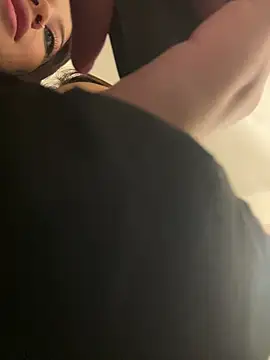 Nikol Rang   online show from March 15, 2025, 4:13 am