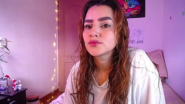 Snapshot of Lu_perez chatting on December 17, 2025, 4:34 pm Lu perez online show from December 17, 2025, 4:34 pm