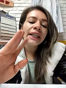 oriana thomson2 online show from October 12, 2025, 10:11 pm