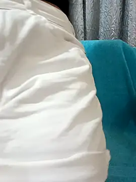 Snapshot of Rina777o chatting on September 8, 2025, 6:18 pm Rina777o online show from September 8, 2025, 6:18 pm