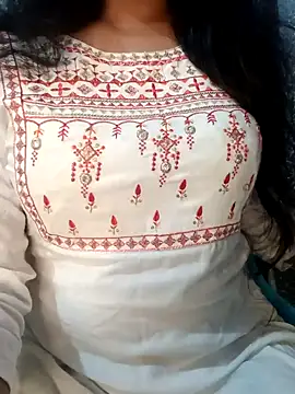 Snapshot of Rina777o chatting on October 16, 2025, 5:43 pm Rina777o online show from October 16, 2025, 5:43 pm