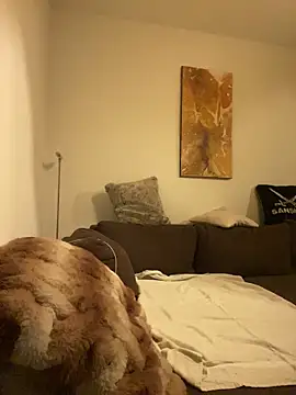 renekinky online show from November 8, 2025, 4:10 pm