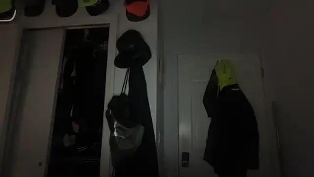 hot shot 13 online show from March 18, 2026, 12:25 am