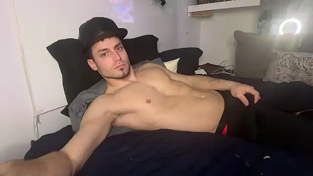 hot shot 13 online show from January 11, 2026, 6:20 am