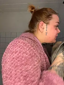 elina may online show from February 2, 2026, 8:02 am