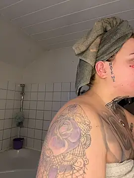 elina may online show from January 11, 2026, 7:59 am