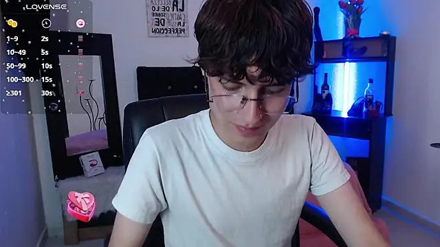 Jeam hot online show from September 13, 2025, 9:37 pm