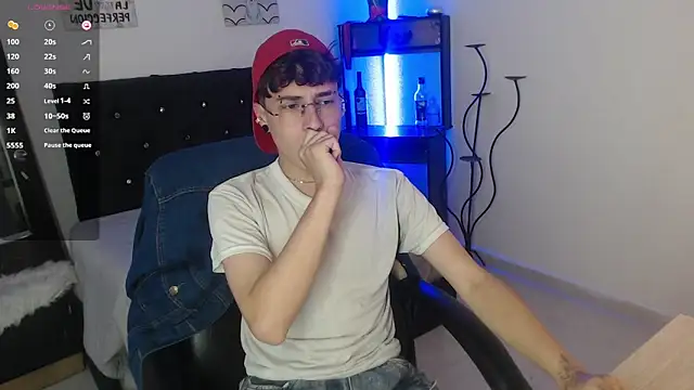 Jeam hot online show from October 6, 2025, 10:21 pm