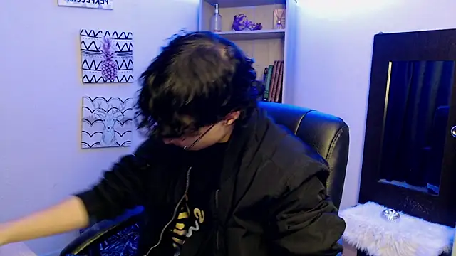 Jeam hot online show from February 8, 2025, 9:04 pm