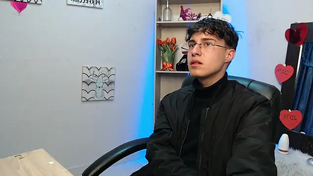 Jeam hot online show from March 22, 2025, 8:26 pm