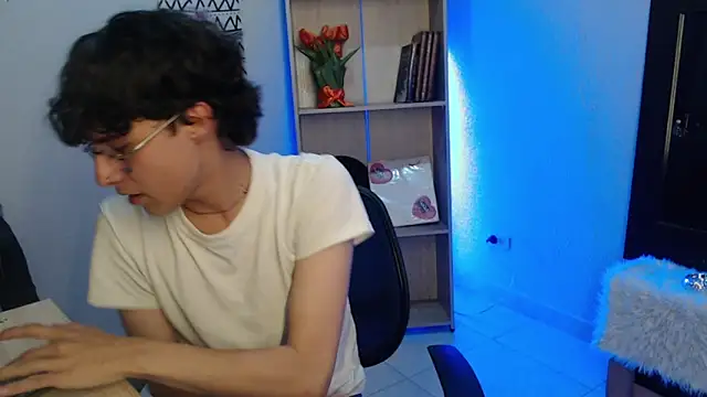 Jeam hot online show from January 21, 2025, 12:36 am