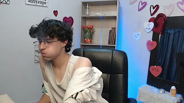 Jeam hot online show from March 10, 2025, 8:45 pm