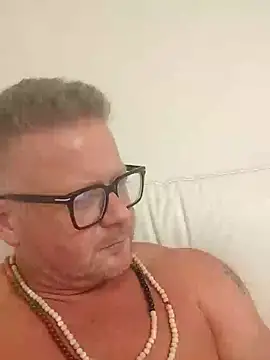 swingr online show from December 21, 2024, 2:19 am