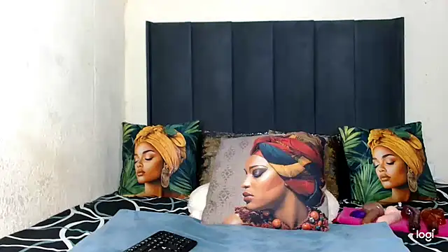 quenliyasa online show from April 3, 2026, 6:14 pm