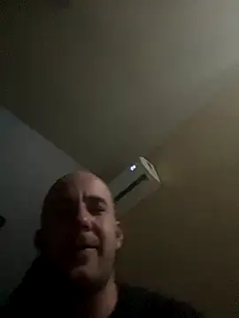 Snapshot of HornyMonique chatting on December 16, 2025, 9:52 pm HornyMonique online show from December 16, 2025, 9:52 pm