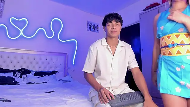 Snapshot of dafnezahiraa_ chatting on November 29, 2025, 5:18 am dafnezahiraa online show from November 29, 2025, 5:18 am