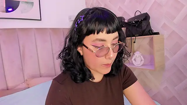 Haru Bonny online show from January 17, 2026, 8:45 pm