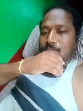 Snapshot of SSmadhu chatting on October 26, 2025, 10:26 am SSmadhu online show from October 26, 2025, 10:26 am