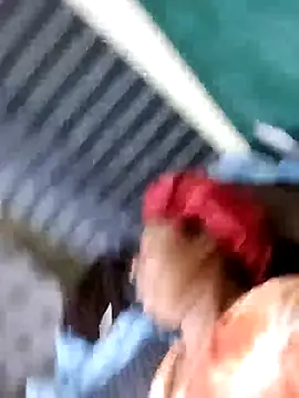 2Sweetysmile online show from February 21, 2026, 11:07 pm